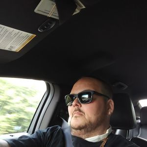 Meet your Posher, Adam